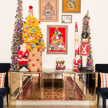 My Houzz: An Austin Stylist’s Technicolor Christmas Home