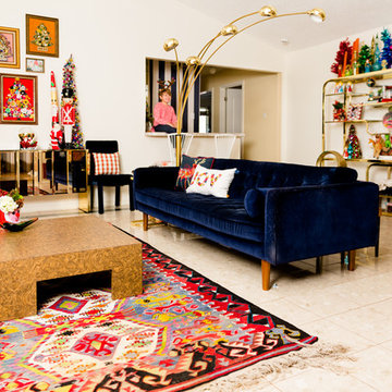 My Houzz: An Austin Stylist’s Technicolor Christmas Home