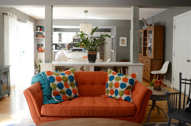 Beach Style Living Room by Design Fixation [Faith Provencher]