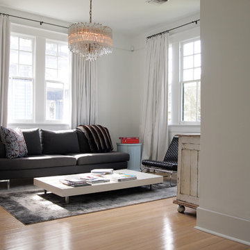 My Houzz: Gold Flourishes Accent a White Bungalow in New Orleans