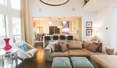 My Houzz: Country Chic and Contemporary Styles Blend in a Family Home
