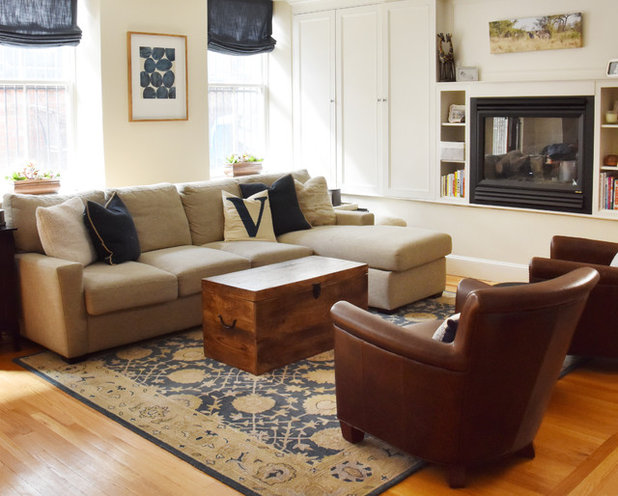 Transitional Living Room by Design Fixation [Faith Provencher]