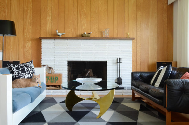 Midcentury Living Room by Jane Vorbrodt