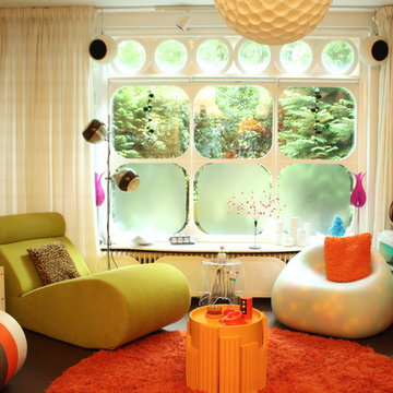 My Houzz: Plastic Is King in an Out-of-This-World Home
