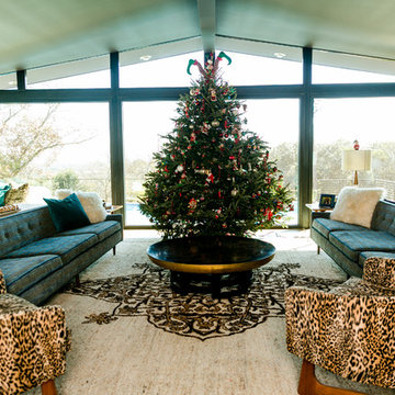 My Houzz: Sparkly Christmas Touches in a Midcentury Texas Home