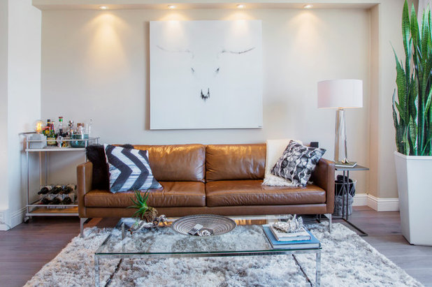 Modern Living Room by Margot Hartford Photography