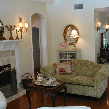 Nantucket Style Cottage Living Room, Tarzana, CA