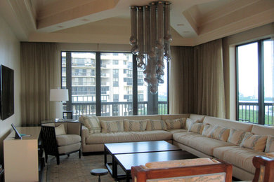 Inspiration for a timeless living room remodel in Miami
