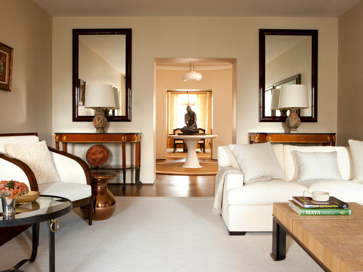 Living Room - Enclosed