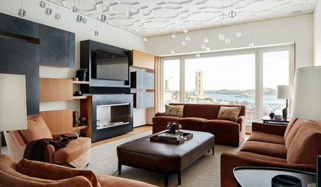 Traditional Elements Warm a Contemporary Penthouse With Views