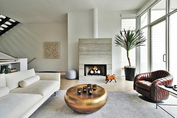 Contemporary Living Room by romero + obeji interior design