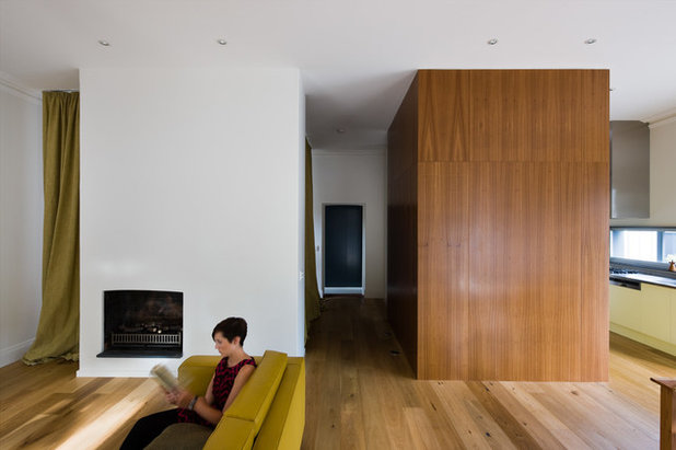 Contemporary Living Room by Grieve Gillett Andersen