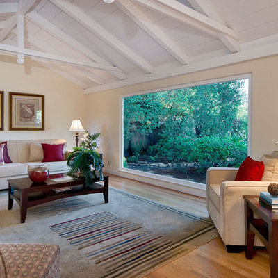 Living room - traditional living room idea in San Francisco with beige walls