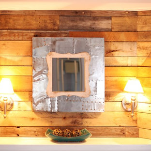 75+ Wohnzimmer mit Eckkamin und Kaminumrandung aus Backstein Ideen