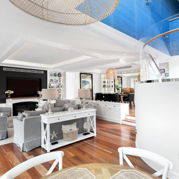 Orana Seaforth - Stunning luxury beach style home