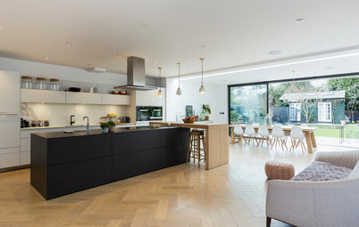 Houzz Tour: A Clever Extension Adds Bags of Room to a 1920s Home