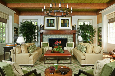 Inspiration for a craftsman living room remodel in Los Angeles