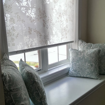 Patterned roller blind in a Mississauga sitting room