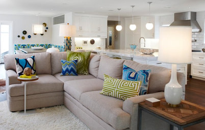 JRL Interiors — How to Arrange Sofa Pillows