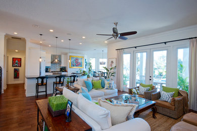 This is an example of a modern living room in Jacksonville.