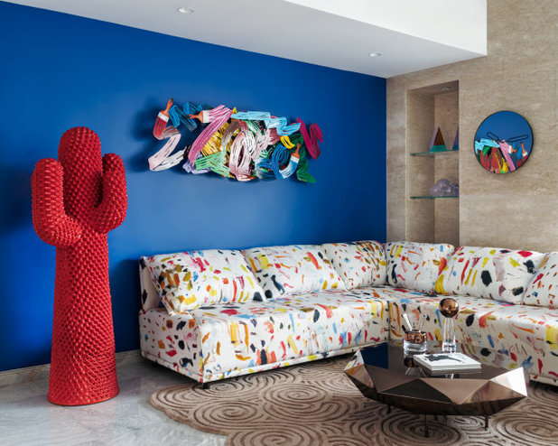 Contemporary Living Room by Jannat Vasi Interior Design