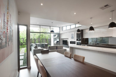 Port Melbourne Residence - Kitchen, living and dining area