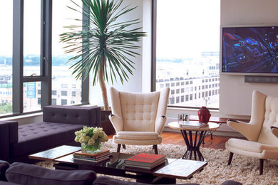Inspiration for a modern living room remodel in New York