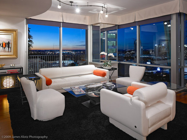 Modern Living Room by James Klotz