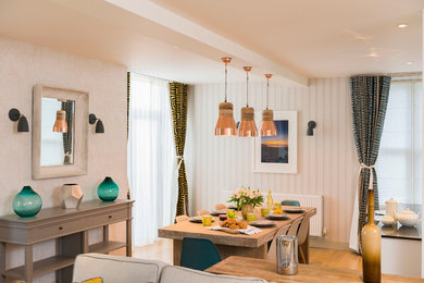This is an example of a dining room in Cornwall.