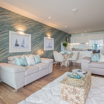 Living Room - Prestigious Seaside apartment in Devon