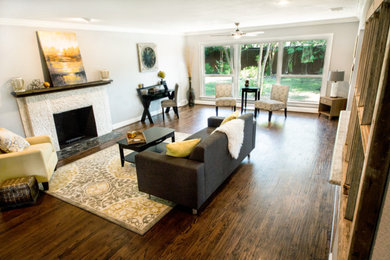Mid-sized transitional living room photo in Dallas