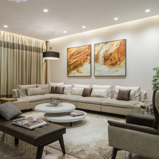 Private Apartment in a Central Mumbai Highrise