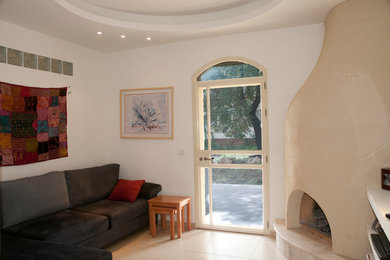 Living room - mediterranean living room idea in Tel Aviv