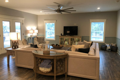 Inspiration for a transitional living room remodel in Atlanta