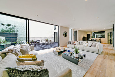 Inspiration for an expansive modern living room in London.