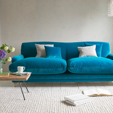 Pudding sofa in Real Teal clever velvet