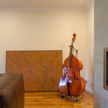 Queenslander House - Living Room
