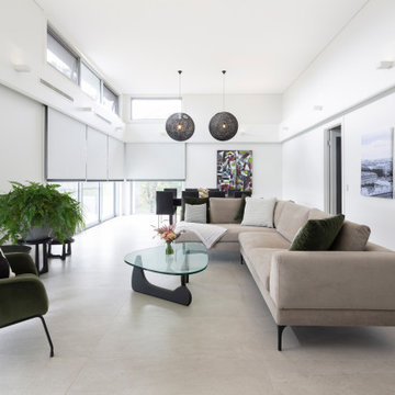 R + B Residence