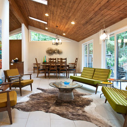 https://www.houzz.com/photos/ragley-hall-residence-living-room-midcentury-living-room-atlanta-phvw-vp~899186