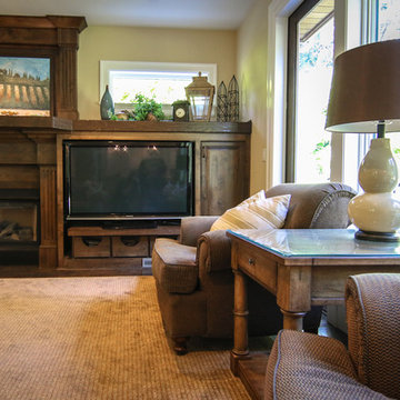 Raleigh Hills Kitchen Family Room