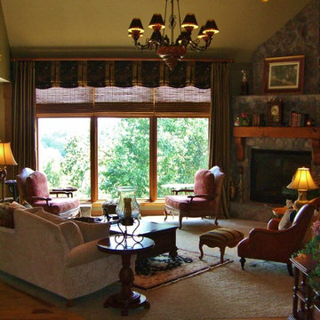 River Bluff House, Missouri  Living Room