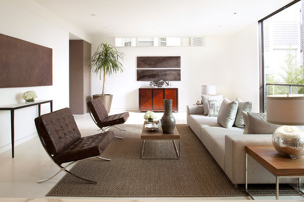 Modern Living Room by John Maniscalco Architecture