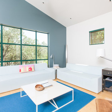 Saint Helena, CA Ultra-Modern Guest House