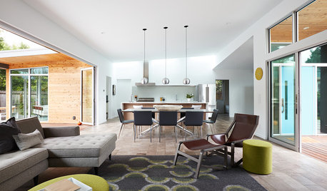 Houzz Tour: Taking a Midcentury Home From a Maze to Amazing