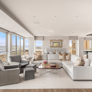 Idee per un grande soggiorno design aperto con pareti grigie e sala formale