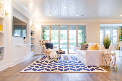 Inspiration for a transitional living room remodel in Orange County