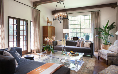 Houzz Tour: A Mix of Modern and Spanish-Inspired Decor