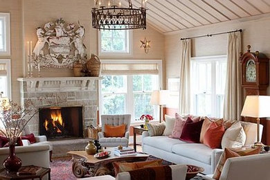 Cottage chic living room photo in Toronto