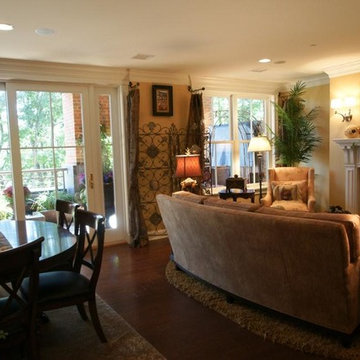 Saratoga Springs Condo Modern Living Room