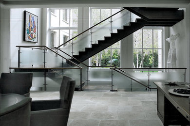 Saten Glass Handrail in Staircase